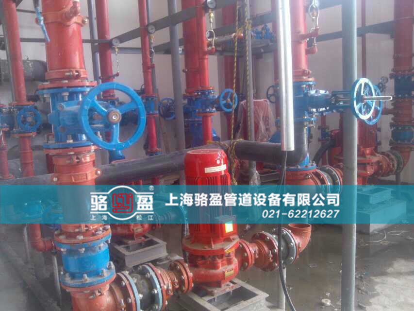 駱盈食品管道專(zhuān)用橡膠接頭都能夠適應(yīng)那些管道運(yùn)行環(huán)境