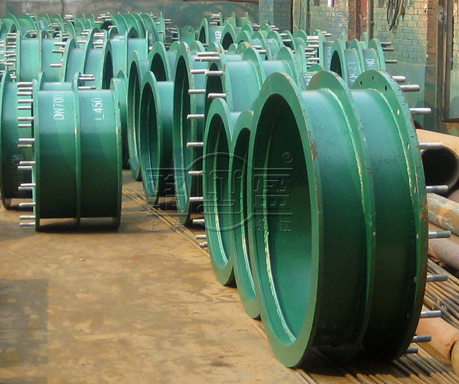 偏心<a href=http://m.jyhyou.com.cn target=_blank class=infotextkey>異徑橡膠接頭</a>實景圖